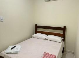 Hotel Francis，位于马拉巴的酒店