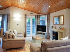 Kingfisher Lodge - Uk46046，位于巴洛赫的豪华型酒店