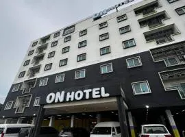 Friendship On Hotel Wink