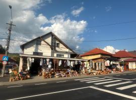 Korond Mako panzio，位于科伦德的酒店