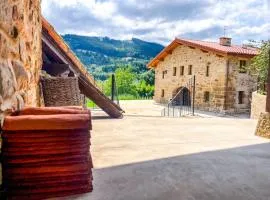 Solatsu Baserria - Apartamentos Rurales