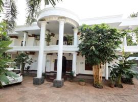 Sreedevi Gardens，位于Irikkūr的酒店