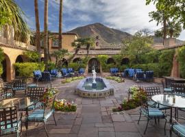 Royal Palms Resort and Spa, part of Hyatt，位于凤凰城的酒店