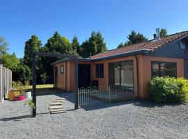 Huisje van Hans，位于埃尔默洛的宠物友好酒店