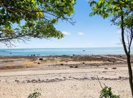 Ocean Views & Private Beach 3BR Nature Escape villa