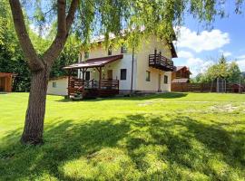 Vila Carmen，位于Cazaci的酒店