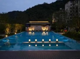 张家界叁禾溪居-Free one way pick up service over 2 nights