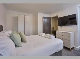 The Ashcroft Apartments Free Parking