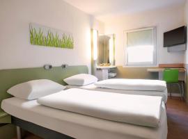 B&B Hotel Lübeck Berliner-Platz，位于吕贝克的酒店