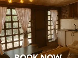 Safari House Tbilisi Wine & Family Hotel