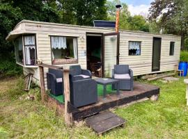 Mobilní dům，位于Hradec的酒店