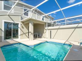 Gorgeous 4 Bd w/ Pool at Champions Gate Resort 1020，位于奥兰多的酒店