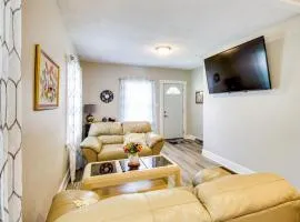 1 Mi to K-State Campus Central Manhattan Home