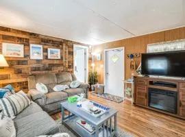 Meet Manatees! Home 3 Mi to Homosassa Wildlife SP