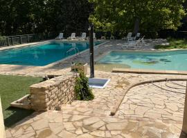 Hôtel Le Robinson，位于博凯尔的酒店