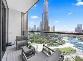 Burj Khalifa and Dubai Fountian Direct View - Luxury 2BR Flat - Downtown Dubai