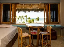 Las Olas Litibu Bungalow By The Sea