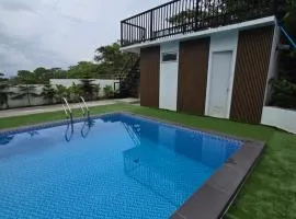 Private Resort in Alfonso