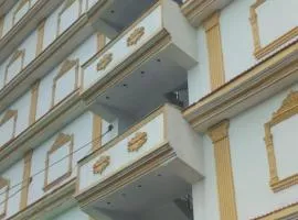 Grand Royal Hotel
