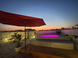 Casa e Vita Salento - Centro storico Nardò with whirlpool，位于纳尔多的酒店