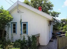 4 person holiday home in Fotö Västra Götaland