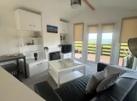 Bowmore 7 - Stunning Sea Views, Farm Stay