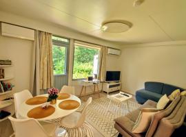 Entire apartment in the best location in Tuuri!，位于图里的酒店