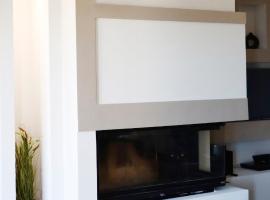 Avra home with Fireplace and Free Hot Chocolate，位于哈尔基斯的酒店