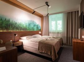 OW Sudety，位于斯克拉斯卡波伦巴的酒店