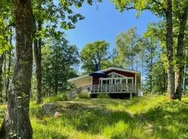 2 Bedroom Awesome Home In Torestorp