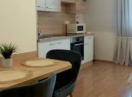 Mona apartman