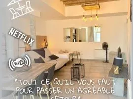 Loft avec terrasse au pied du château