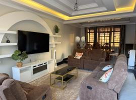 Four Bedroom villa in Kamakis Eastern Bypass，位于Ruiru的酒店