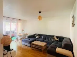 Bel appartment privé 5 min from Metz