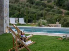 The sagehill-stonehouse