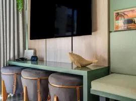 Elegante Ap | 3 Quartos c/Ar | 100m Praia do Forte