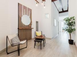 Hogar con encanto a 10 min del centro de Valencia，位于瓦伦西亚的酒店