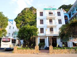 Dormitory of Discovery Lodge，位于Bố Trạch的酒店