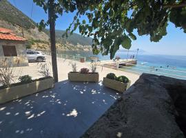 Ilia Suites "Thalassa"，位于伊利雅的酒店