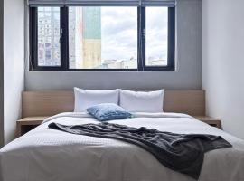 唯爾文旅 - 台南New Velle Voyage Hotel，位于台南的酒店