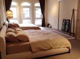 Mokū Georgetown Pre-war House 4BR 5-14pax