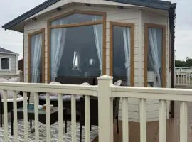 Withernsea Whisper The Hideaway
