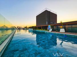 Art Studio Incredible roofop by VLV Stays，位于萨尔瓦多的酒店