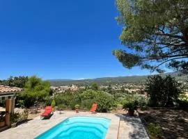 Agréable chambre d'hôtes avec piscine