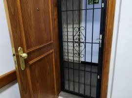 Apto Inteiro Centro Sta Casa 200m WIFI Perto de Tudo até 4 pessoas
