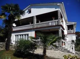 Apartment in Matulji with Scenic Roof Terrace