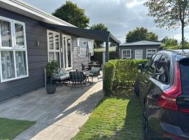 Huis Frieda am See, Nähe Arnheim，位于Lathum的酒店