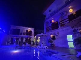 Hotel MELAO，位于佩德纳莱斯的酒店