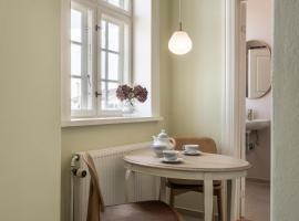 Hirtshals Gamle Station，位于希茨海尔斯的酒店