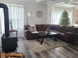 Saltline Retreat，位于蒂拉穆克的酒店